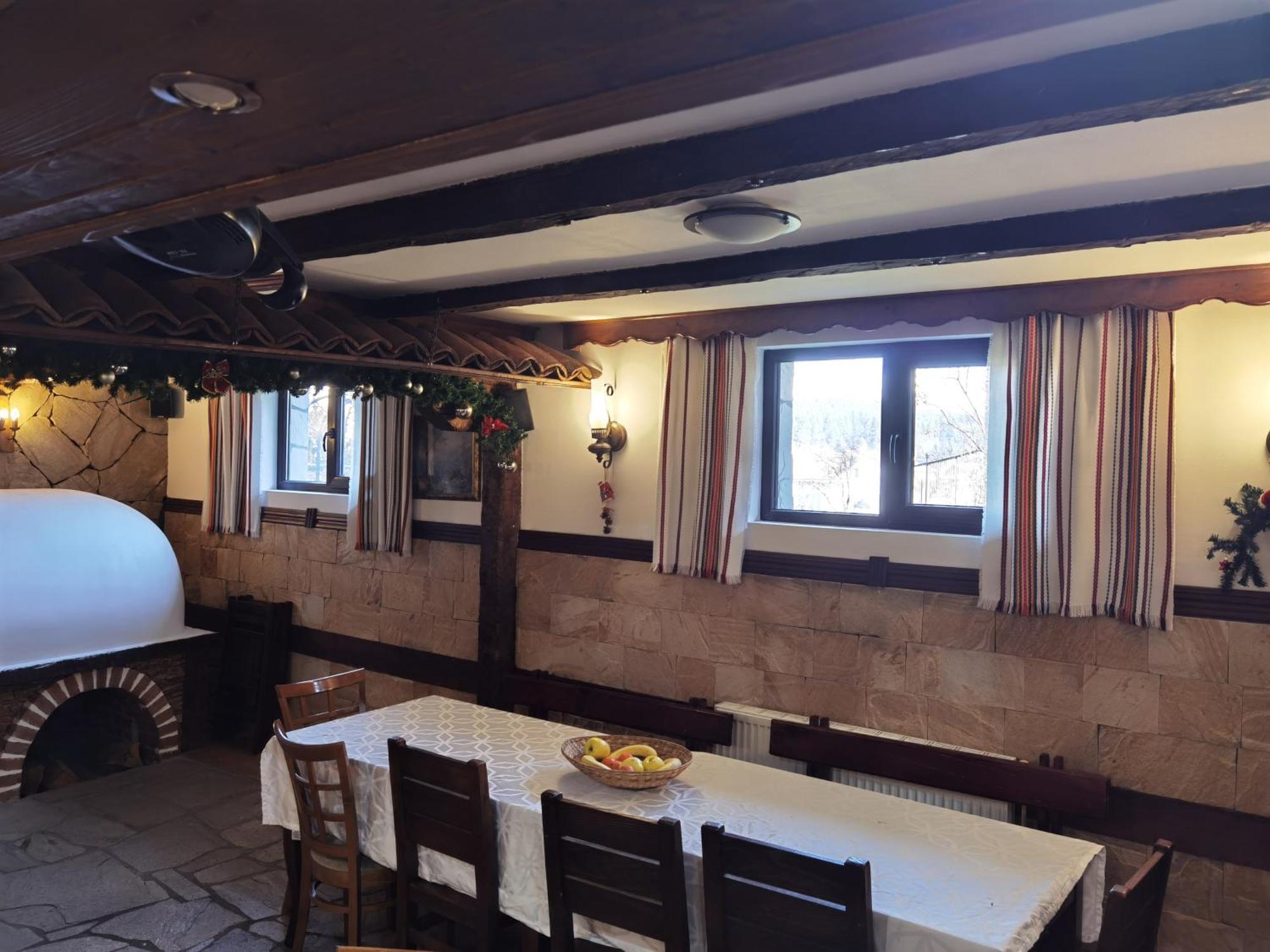 דוברינישטה Mira Guest House מראה חיצוני תמונה