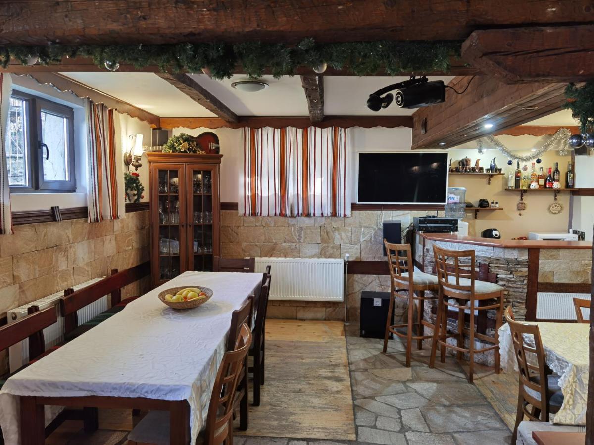 דוברינישטה Mira Guest House מראה חיצוני תמונה