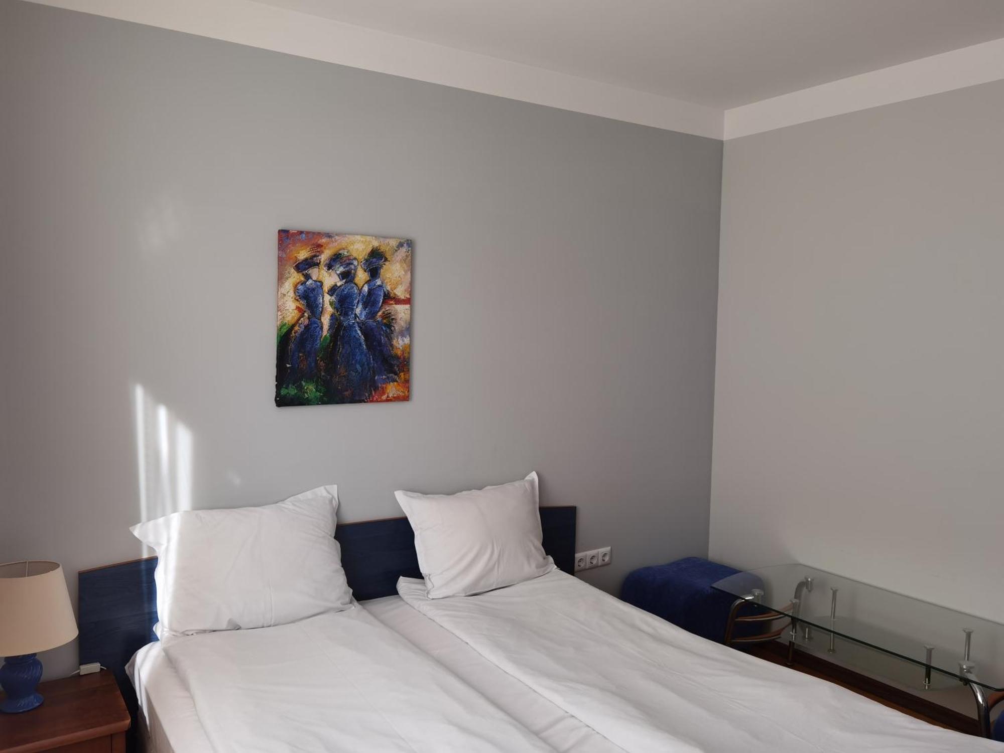 דוברינישטה Mira Guest House חדר תמונה
