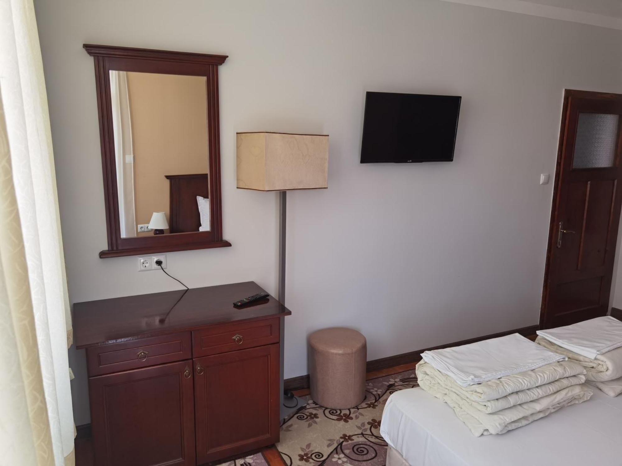 דוברינישטה Mira Guest House חדר תמונה