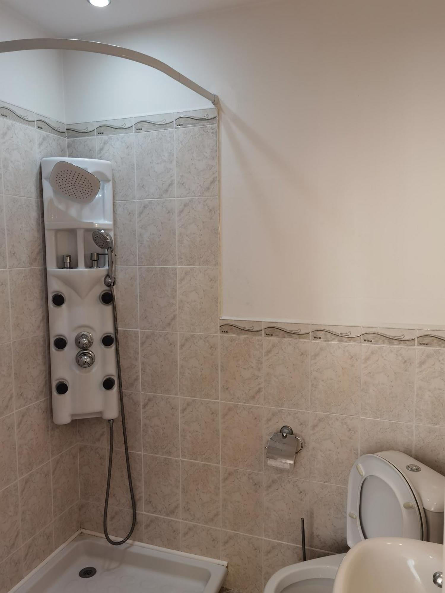 דוברינישטה Mira Guest House חדר תמונה